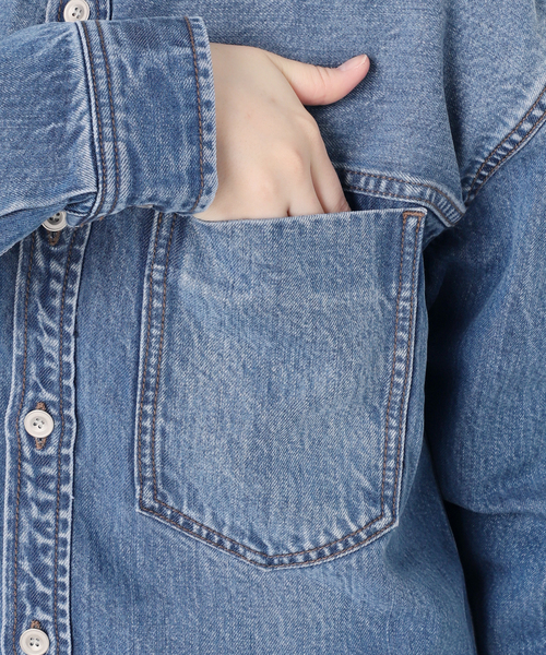 Noble（ノーブル）の「スージングデニムビッグポケットシャツ（シャツ