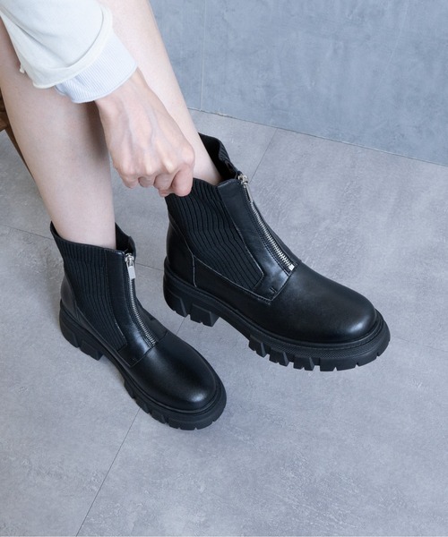 Fabby fabby(ファビィーファビィー)の「トラックソールニットジップショートブーツ(ブーツ・レディース・ブラック/シルバー・MEDIUM/LARGE)」の15枚目の写真