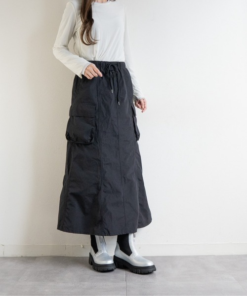 Fabby fabby(ファビィーファビィー)の「トラックソールニットジップショートブーツ(ブーツ・レディース・ブラック/シルバー・MEDIUM/LARGE)」の18枚目の写真