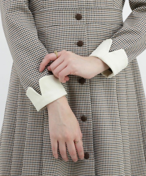 F i.n.t（フィント）の「Heleneミニチェックワンピース/fint（ワンピース・レディース・ホワイト×ブラウン/ブラック×グレー・FREE）」の12枚目の写真