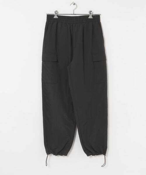 ITEMS URBANRESEARCH（アイテムズ アーバンリサーチ）の「『XLサイズあり』『セットアップ対応』撥水ナイロングログラン裏フリースカーゴ（その他パンツ・メンズ・ブラック/カーキ/ベージュ・MEDIUM/LARGE/X-LARGE）」の20枚目の写真