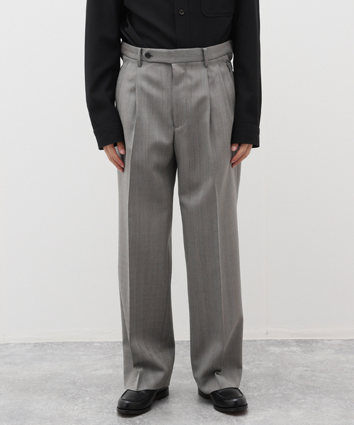 EDIFICE（エディフィス）の「LA BOUCLE (ラブークル) バレンシアチェック 2タックパンツ（スラックス・メンズ・ブラウン/チャコールグレー・2/3）」の13枚目の写真