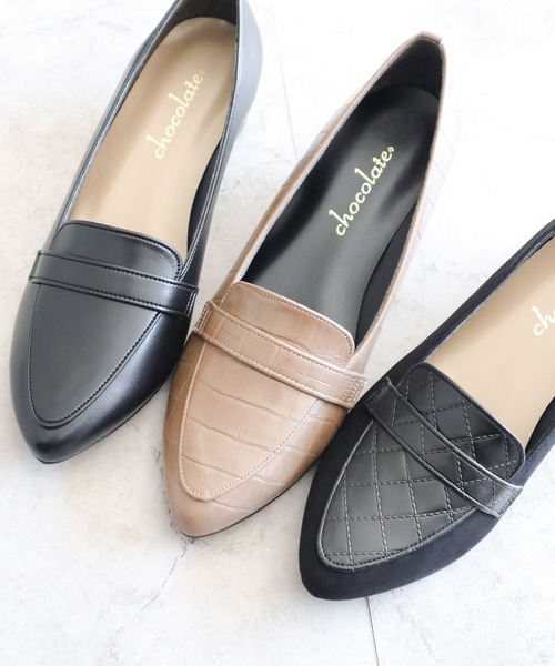chocolates(チョコラテス)の「晴雨兼用 アーモンドトゥ ローファーパンプス【日本製】(ローファー・レディース・ブラック/ベージュ系/ブラック系・22.5cm/23cm/23.5cm/24cm/24.5cm/25cm/22cm)」の15枚目の写真