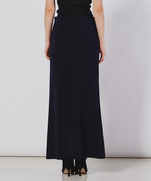 Sov.（ソブ）の「スリットロングタイトスカート（スカート・レディース・オフホワイト・38/36）」の4枚目の写真