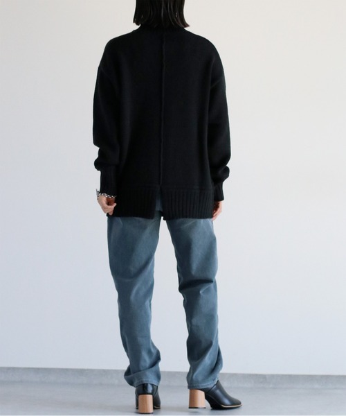 cepo（セポ）の「カシミアタッチハイネックニットプルオーバー〈バックスリット/センターパイピング〉（ニット/セーター・レディース・ブラウン/オフホワイト/ブルー/ブラック・M）」の11枚目の写真