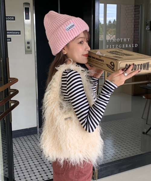 INTER FACTORY（インターファクトリー）の「mayu - チャーム付きフェイクファーバッグ made in INTERFACTORY（ハンドバッグ・レディース・アイボリー/ブラウン・FREE）」の18枚目の写真