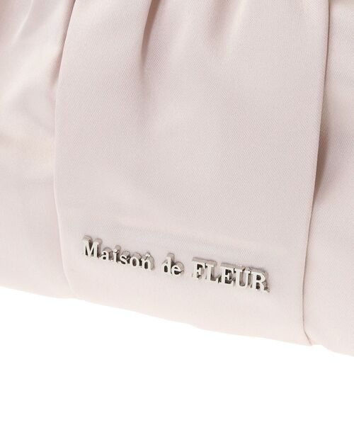 Maison de FLEUR(メゾンドフルール)の「ビジューリボンギャザーショルダーバッグ(ショルダーバッグ・レディース・アイボリー/ブラック/ピンク・FREE)」の16枚目の写真
