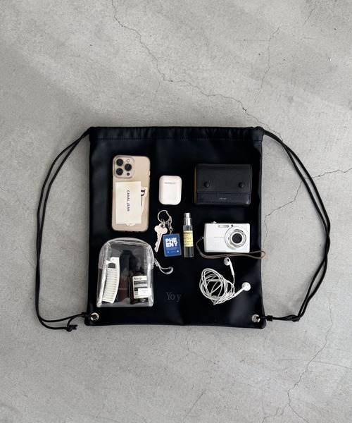 CANAL JEAN(キャナルジーン)の「diggity Yo y合皮ナップサック(バックパック/リュック・レディース・ブラック・ONE SIZE)」の2枚目の写真