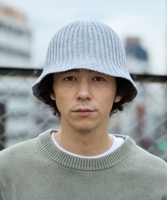 ケーブルニット ウールカシミヤ ビーニー（ニットキャップ