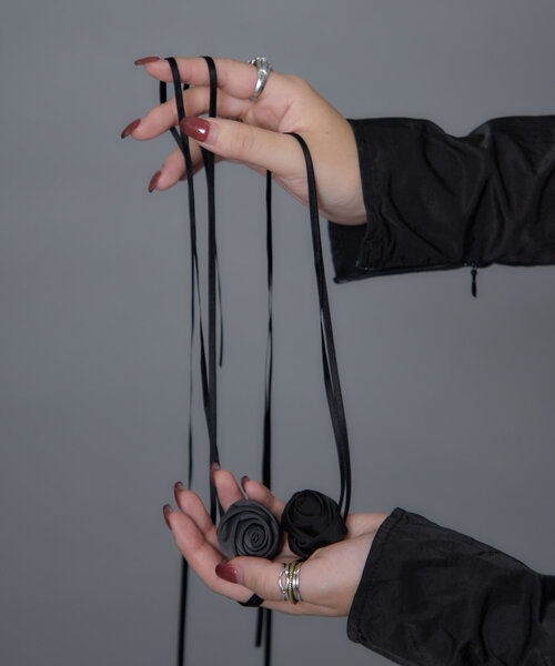 Mavie..7(メヴィセットゥ)の「【Mavie..7】チョーカー付きワンピース(ワンピース・レディース・ブラック/チャコールグレー・FREE)」の7枚目の写真