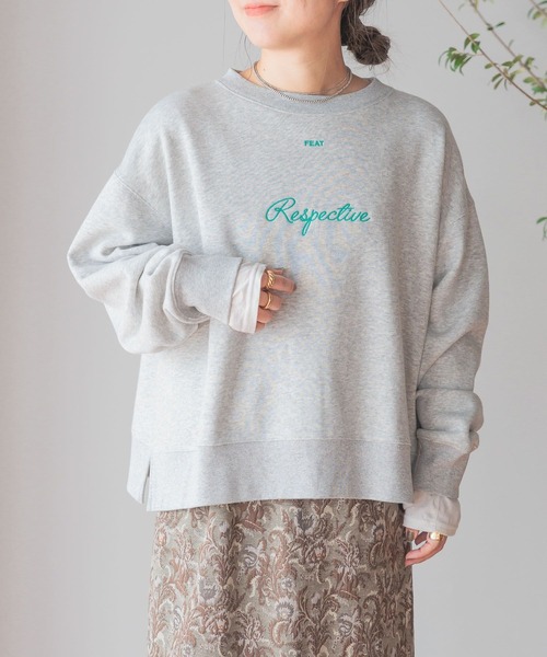 studio CLIP（スタディオクリップ）の「着丈選べる刺繍スウェット（スウェット・レディース・アイボリー/グレー/ネイビー/ピンク・LARGE/MEDIUM）」の2枚目の写真