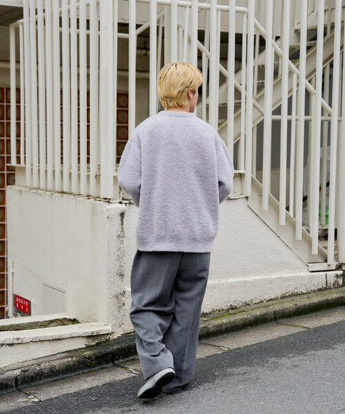 WHIMSIC（ウィムジック）の「【UNISEX】フェザーヤーンニットプルオーバー（ニット/セーター・レディース・グレー/チャコールグレー/ブラウン・FREE）」の12枚目の写真