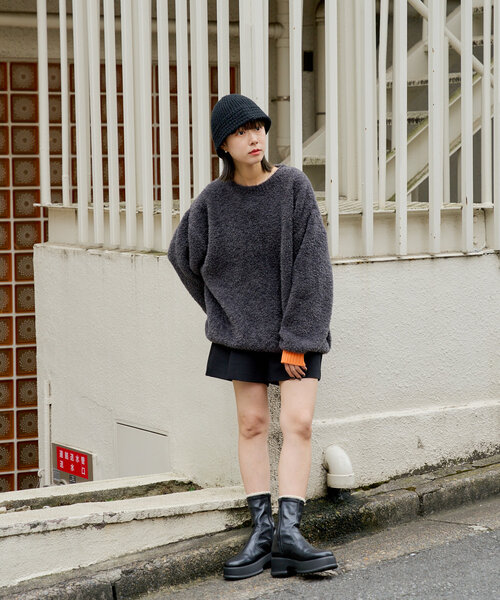 WHIMSIC（ウィムジック）の「【UNISEX】フェザーヤーンニットプルオーバー（ニット/セーター・レディース・グレー/チャコールグレー/ブラウン・FREE）」の19枚目の写真