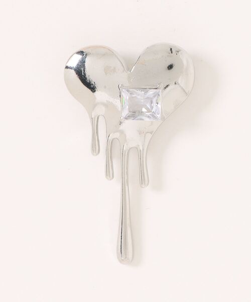 styiro（スタイロ）の「ビジューメルトハートメタルブローチ（ブローチ/コサージュ・レディース・シルバー/ゴールド・FREE）」の4枚目の写真