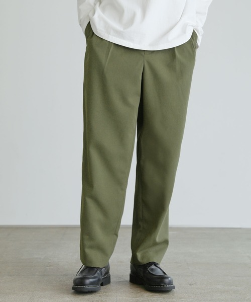 ASTRONOMY(アストロノミー)の「タックワイドパンツ(その他パンツ・メンズ・ブラック/ベージュ/カーキ/スモークピンク/ダークネイビー/ブルー・マルチサイズ)」の1枚目の写真