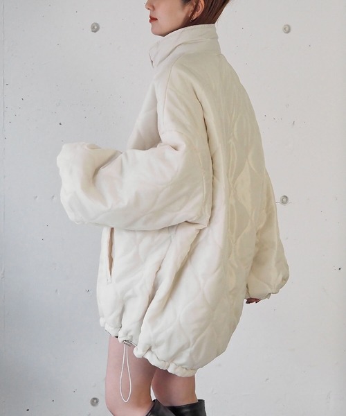 tiptop（ティップトップ）の「【ZOZO限定アイテム】キルティングリバーシブルBIGブルゾン（ブルゾン・レディース・アイボリー/ブラック/カーキ・FREE）」の8枚目の写真