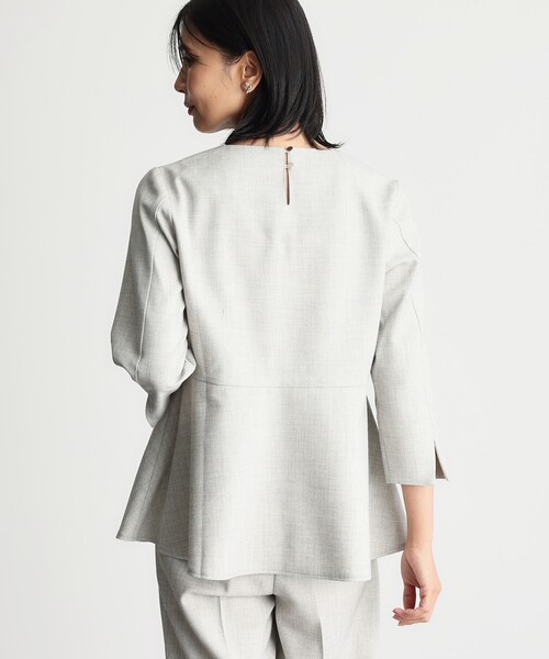 THE SHOP TK （ザ ショップ ティーケー ）の「【ONOFF活躍/セレモニー/通勤】杢調カルゼペプラムブラウス/洗える（シャツ/ブラウス・レディース・ナチュラル/ネイビー・12/13）」の9枚目の写真