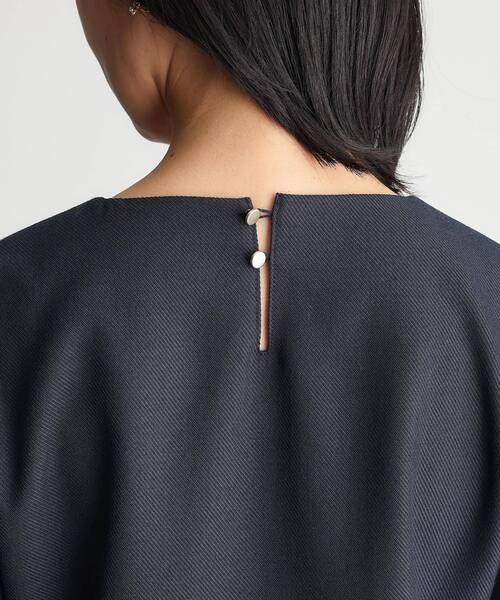 THE SHOP TK （ザ ショップ ティーケー ）の「【ONOFF活躍/セレモニー/通勤】杢調カルゼペプラムブラウス/洗える（シャツ/ブラウス・レディース・ナチュラル/ネイビー・12/13）」の22枚目の写真