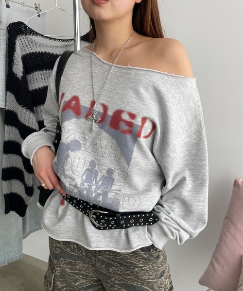 SHAGGIE（シャギー）の「カットオフショルスウェットトレーナー（スウェット・レディース・オレンジ/ブラック/グレー・FREE）」の20枚目の写真