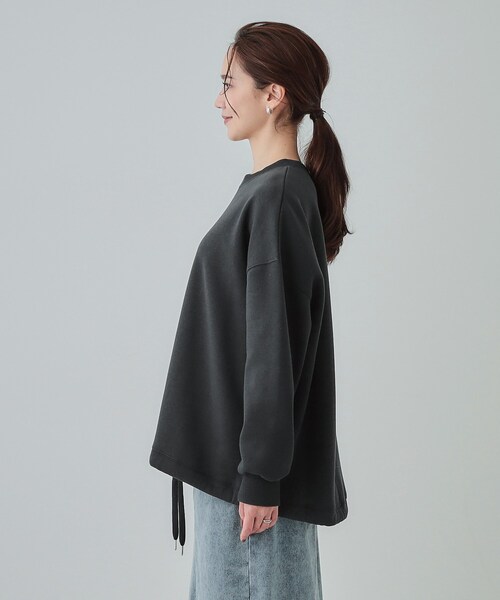 SHOO・LA・RUE（シューラルー）の「◆【S-LL】あったか裏毛 裾ドロストスウェット（Tシャツ/カットソー・レディース・グレー/チャコールグレー・01/02/03/04）」の18枚目の写真