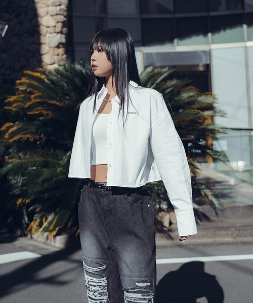Subciety(サブサエティ)の「Cropped shirt【WOMEN】(シャツ/ブラウス・レディース・ストライプ/ブルー/ホワイト・MEDIUM/SMALL)」の21枚目の写真
