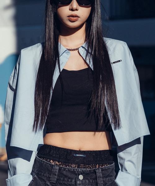 Subciety(サブサエティ)の「Cropped shirt【WOMEN】(シャツ/ブラウス・レディース・ストライプ/ブルー/ホワイト・MEDIUM/SMALL)」の13枚目の写真