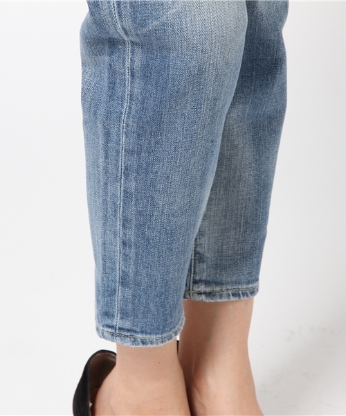 RED CARD TOKYO（レッドカード）の「RED CARD デニムパンツ（デニムパンツ・レディース・ライトブルー・25/23/27/26/24）」の9枚目の写真