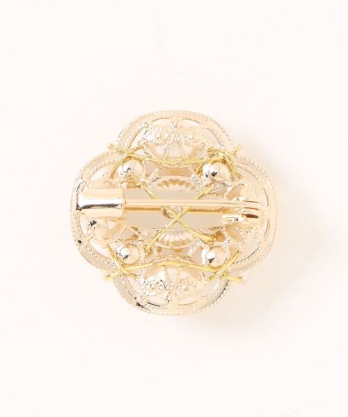 niana(ニアナ)の「メタルビジューパールブローチ フォーマル セレモニー 結婚式 二次会 謝恩会 入学式 卒業式 パーティー オケージョン 小さめ(ブローチ/コサージュ・レディース・シルバー/ゴールド・FREE)」の3枚目の写真