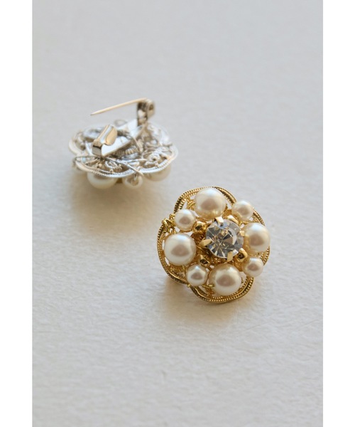 niana(ニアナ)の「メタルビジューパールブローチ フォーマル セレモニー 結婚式 二次会 謝恩会 入学式 卒業式 パーティー オケージョン 小さめ(ブローチ/コサージュ・レディース・シルバー/ゴールド・FREE)」の8枚目の写真