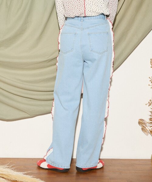 HELLO.SANFRANCISCO（ハローサンフランシスコ）の「【HELLO.SANFRANCISCO】配色ステッチカットフリルレースデニム（デニムパンツ・レディース・サックスブルー・X-SMALL/SMALL/MEDIUM）」の6枚目の写真