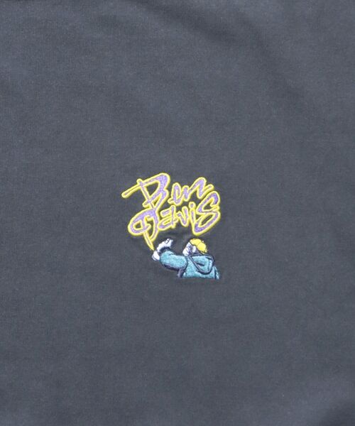BEN DAVIS（ベンデイビス）の「【BEN DAVIS（ベンデイビス）】SPRAY MASTER L/S TEE[WIDE] / クルーネック 長袖 刺繍 オーバーサイズ（Tシャツ/カットソー・メンズ・ダークグリーン/ホワイト/チャコール・MEDIUM/LARGE/X-LARGE）」の5枚目の写真