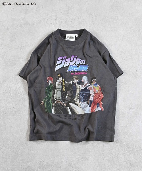 ジョジョの奇妙な冒険（ジョジョノキミョウナボウケン）の「【ジョジョの奇妙な冒険】別注Tシャツ（Tシャツ/カットソー・キッズ・チャコール/ピンク/ブラック・80/90/100/110/120/130/140/150）」の2枚目の写真