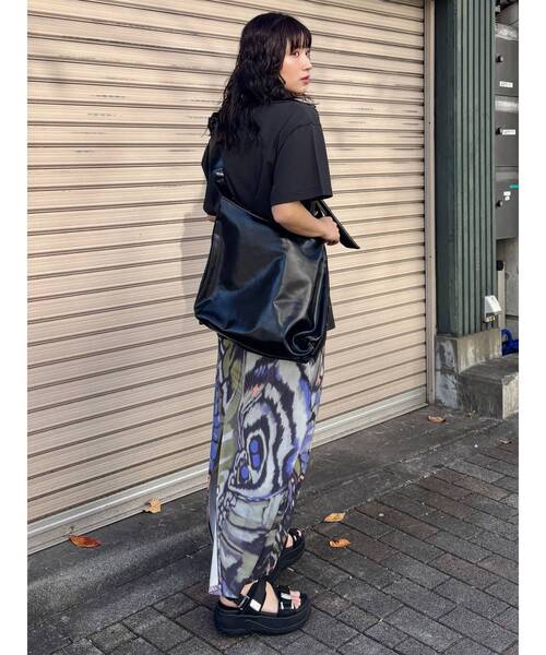 MURUA（ムルーア）の「フェイクレザーショルダーバッグ（ショルダーバッグ・レディース・ブラック/ブラウン・FREE）」の22枚目の写真