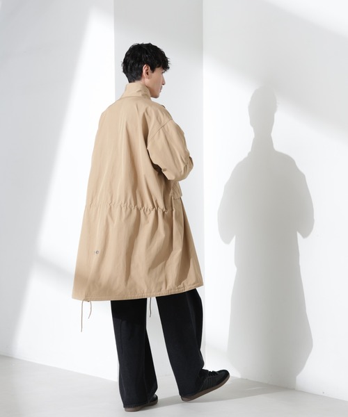 NANO universe（ナノユニバース）の「ウェザークロスフィッシュテールコート（その他アウター・メンズ・ブラック/ベージュ・M/L）」の22枚目の写真
