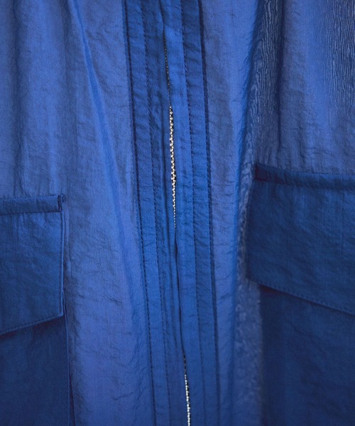 SALON adam et rope'（サロン アダム エ ロペ）の「[25SS]シアークロップドブルゾン 3 / シアーカーディガン（ブルゾン・レディース・ブラック/ブルー系その他4/オフホワイト・FREE）」の19枚目の写真