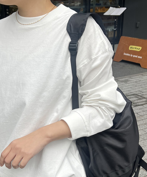 JOURNAL STANDARD（ジャーナルスタンダード）の「《追加2》シャーリングロングスリーブTシャツ（Tシャツ/カットソー・レディース・ホワイト/ブラウン系その他/ダークブルー/ブラック系その他・FREE）」の10枚目の写真