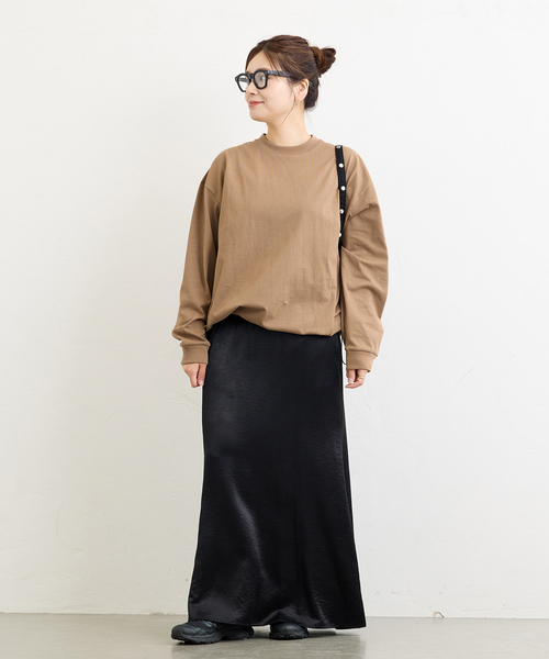 JOURNAL STANDARD（ジャーナルスタンダード）の「《追加2》シャーリングロングスリーブTシャツ（Tシャツ/カットソー・レディース・ホワイト/ブラウン系その他/ダークブルー/ブラック系その他・FREE）」の22枚目の写真