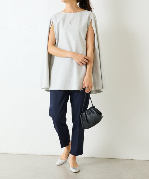 ビアズリーBEARDSLEY ケープ付きカットソー BEARDSLEY（ビアズリー）の「ケープ付きカットソー（Tシャツ
