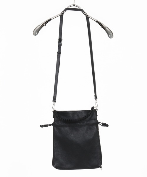 ADAM PATEK（アダムパテック）の「mko12606-new shrink leather drawstring minibag 巾着型バッグ（ショルダーバッグ・メンズ・ブラック・FREE）」の5枚目の写真