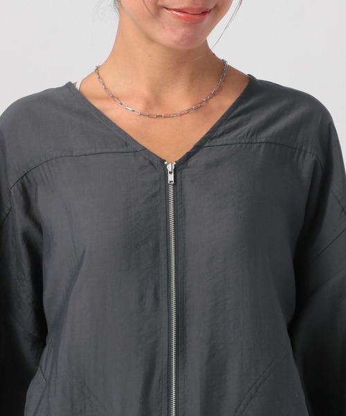 BAYFLOW（ベイフロー）の「シアーブルゾン（ブルゾン・レディース・グレイッシュベージュ/ピンク/チャコール・FREE）」の8枚目の写真