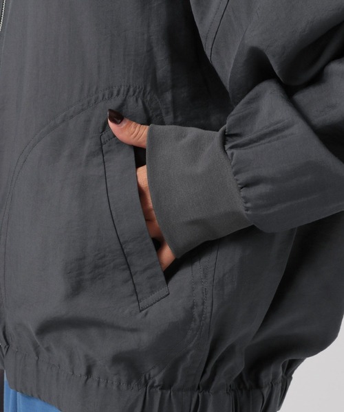 BAYFLOW（ベイフロー）の「シアーブルゾン（ブルゾン・レディース・グレイッシュベージュ/ピンク/チャコール・FREE）」の11枚目の写真