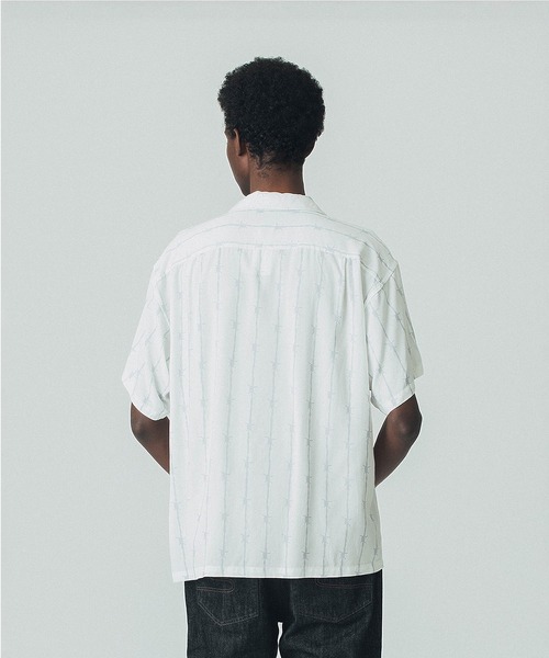 SILAS(サイラス)の「BARBED WIRE S/S OPEN COLLAR SHIRT(シャツ/ブラウス・メンズ・ブラック/ホワイト・M/L)」の6枚目の写真