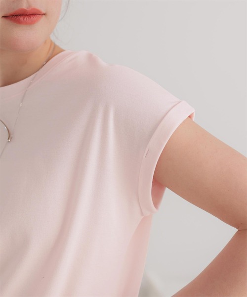 titivate(ティティベイト)の「汗染み防止ダブルカフスTシャツ(Tシャツ/カットソー・レディース・ホワイト系その他/ブラウン/ライトグリーン/ホワイト/チャコール/ブラック/ローズ/グレー/グレイッシュベージュ/ブルーグレー/ライトピンク/ライトイエロー・S/M/L)」の22枚目の写真