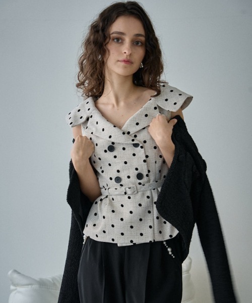 ERADIE オフショルワイドカラー TOP Ivory Off-shoulder wide collar TOP オフショルワイドカラーTOP