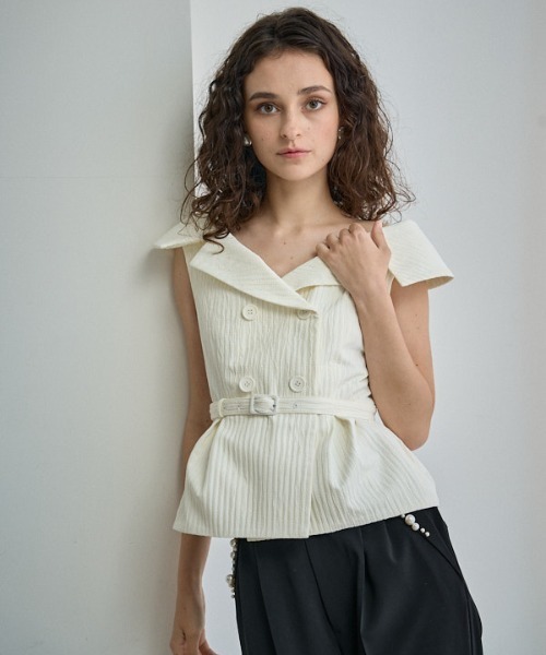ERADIE オフショルワイドカラー TOP Ivory セール】Off-shoulder wide collar TOP オフショルワイドカラー