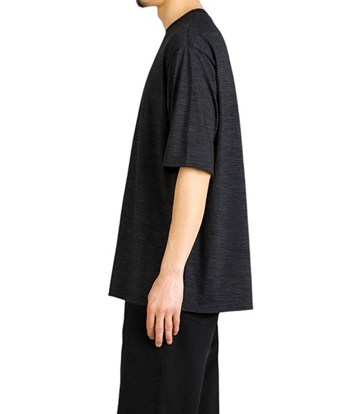 marka（マーカ）の「marka / マーカ：CREW NECK TEE - super 120’s wool -：M25A-14CS02B[COR]（Tシャツ/カットソー・メンズ・ブラック系その他/グレー系その他・2(M)/1(S)）」の13枚目の写真