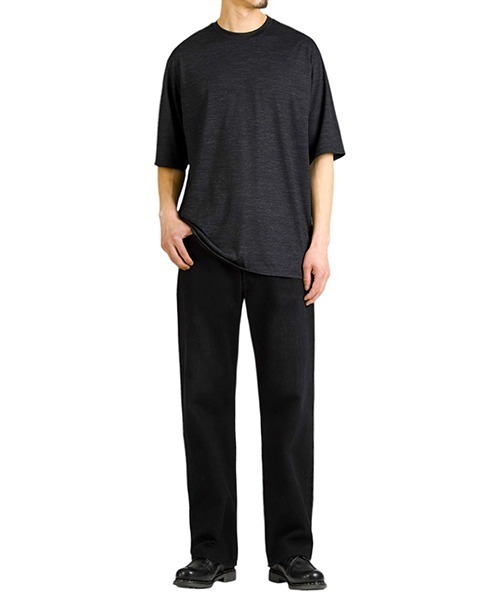 marka（マーカ）の「marka / マーカ：CREW NECK TEE - super 120’s wool -：M25A-14CS02B[COR]（Tシャツ/カットソー・メンズ・ブラック系その他/グレー系その他・2(M)/1(S)）」の15枚目の写真