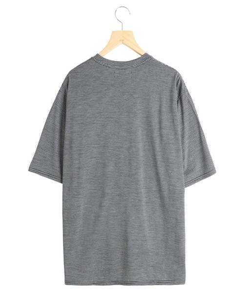 marka（マーカ）の「marka / マーカ：CREW NECK TEE - super 120’s wool -：M25A-14CS02B[COR]（Tシャツ/カットソー・メンズ・ブラック系その他/グレー系その他・2(M)/1(S)）」の16枚目の写真