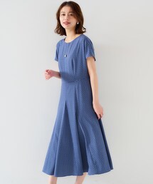 アンタイトル　リバーシブル　ワンピース ブルー　幾何学　44 美品　日本製 アンタイトル リバーシブル ワンピース ブルー 幾何学 44 美品