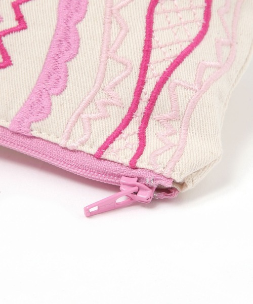 BAYFLOW(ベイフロー)の「BFキャンバスエンブロポーチ(ポーチ・レディース・ピンク/ブルー・0)」の10枚目の写真